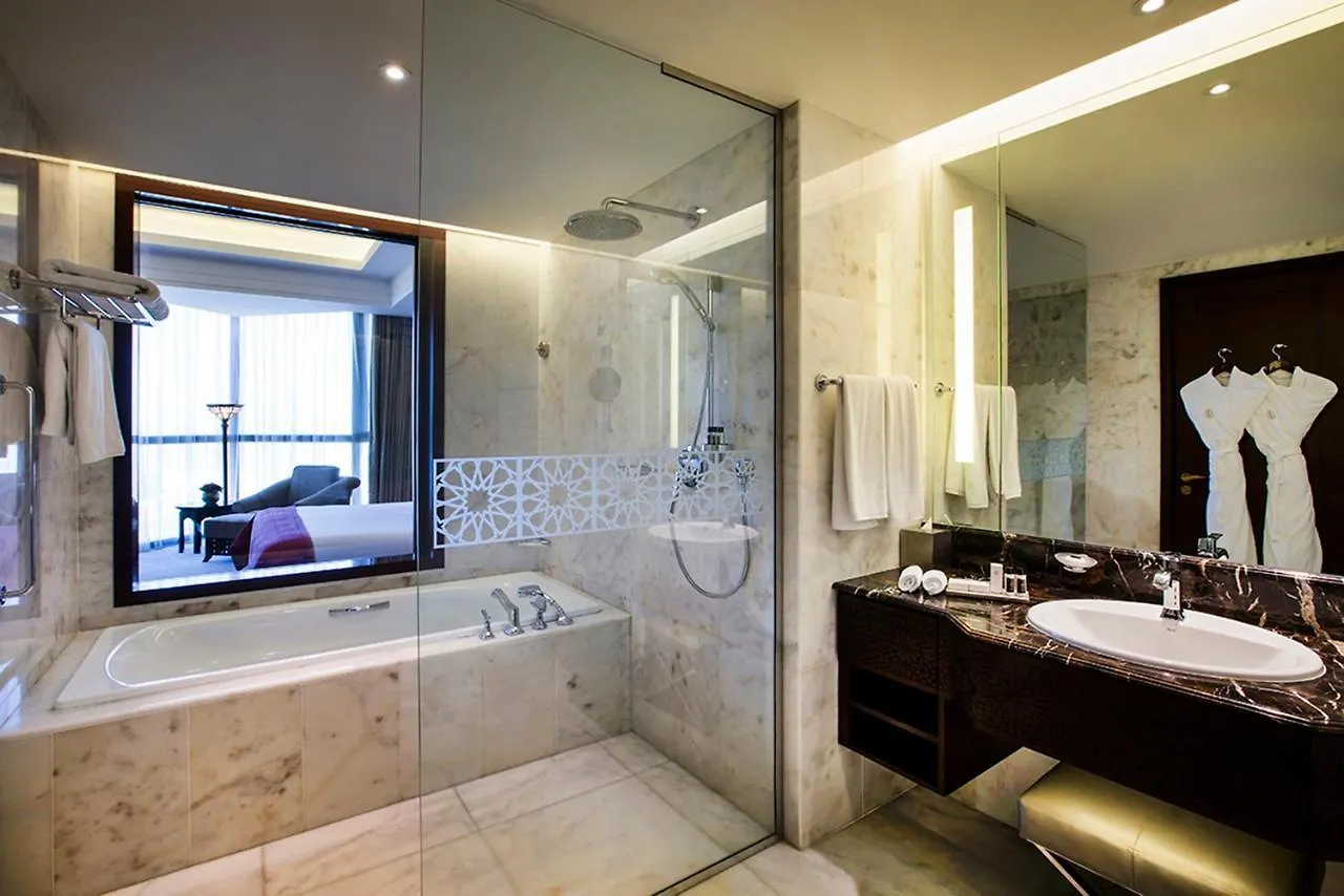 Bab Al Qasr Residence Abu Dhabi 5*,
